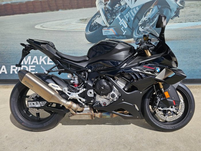 2026 BMW Motorrad S 1000 RR RACE Black