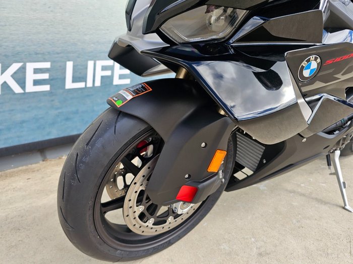 2026 BMW Motorrad S 1000 RR RACE Black