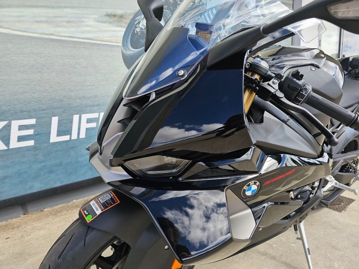 2026 BMW Motorrad S 1000 RR RACE Black