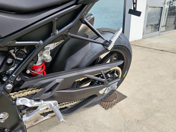 2026 BMW Motorrad S 1000 RR RACE Black