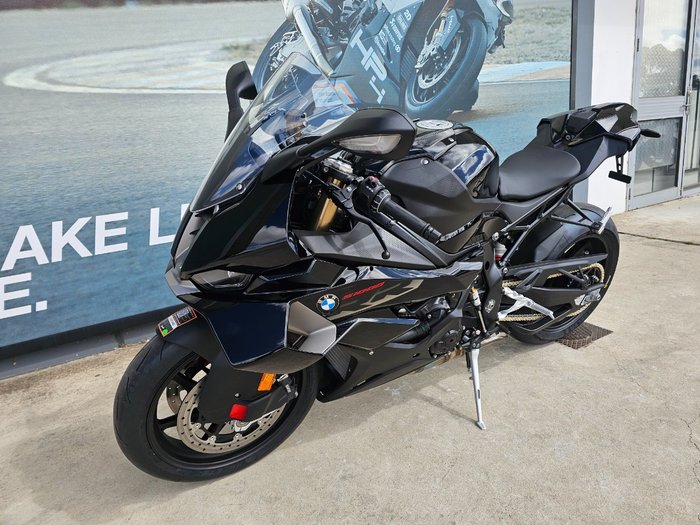 2026 BMW Motorrad S 1000 RR RACE Black