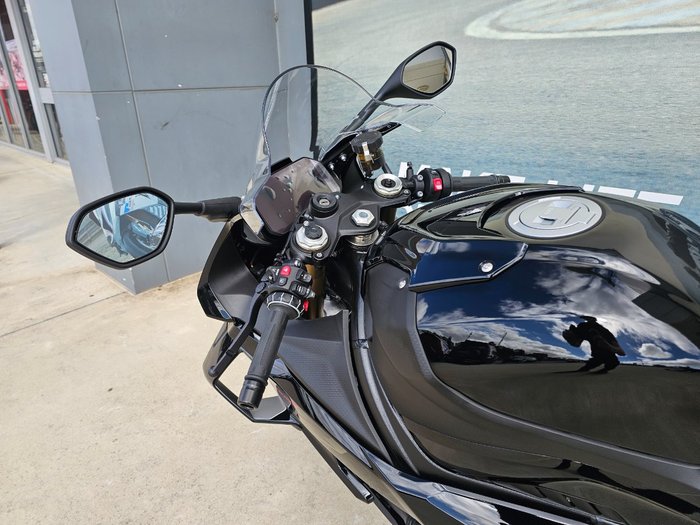 2026 BMW Motorrad S 1000 RR RACE Black