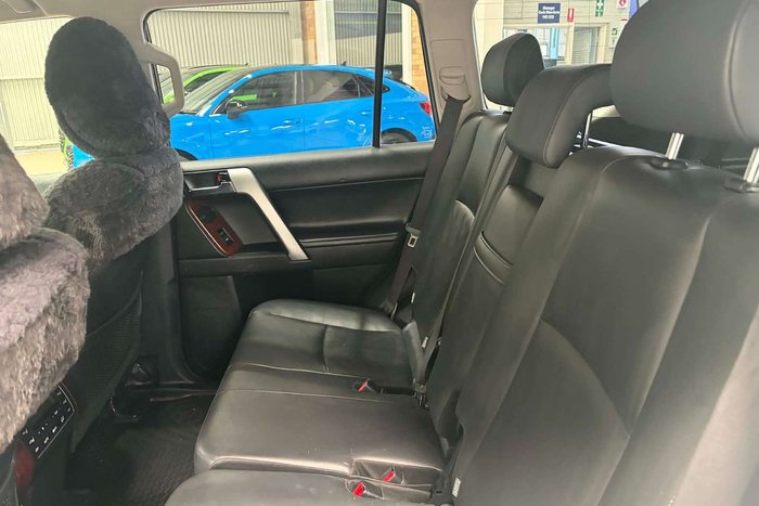 2015 Toyota Landcruiser Prado VX