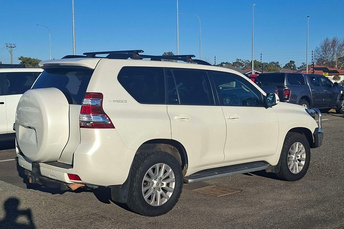 2015 Toyota Landcruiser Prado VX