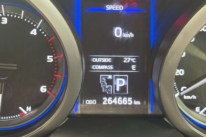 2015 Toyota Landcruiser Prado VX