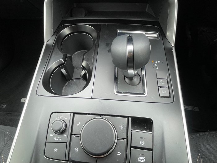 2025 Mazda CX-80 G40e Pure