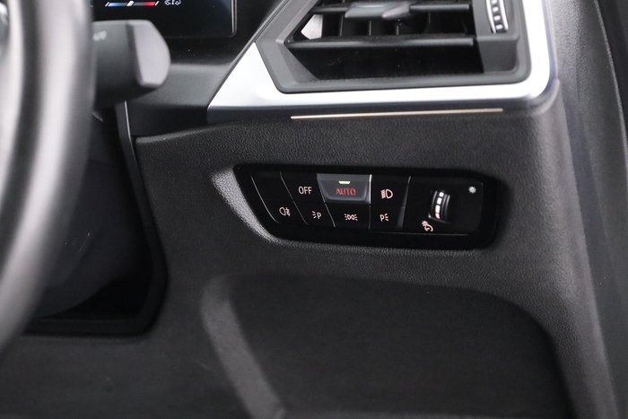 2022 BMW 3 Series 320i M Sport
