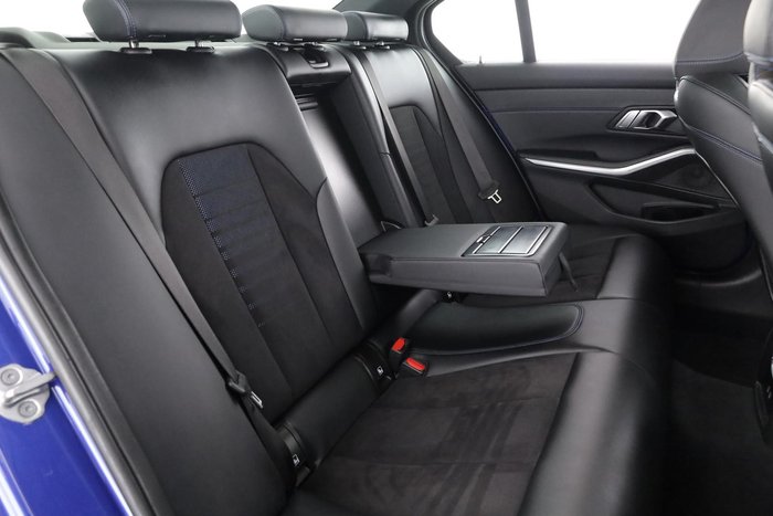 2022 BMW 3 Series 320i M Sport