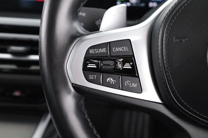 2022 BMW 3 Series 320i M Sport