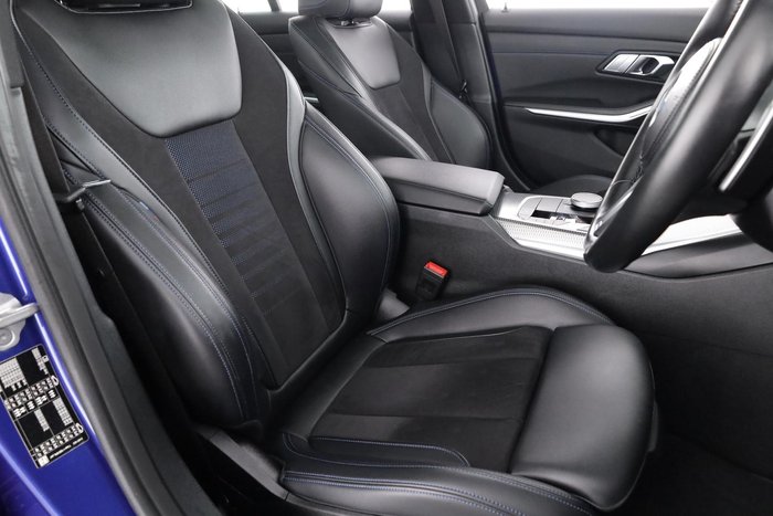 2022 BMW 3 Series 320i M Sport