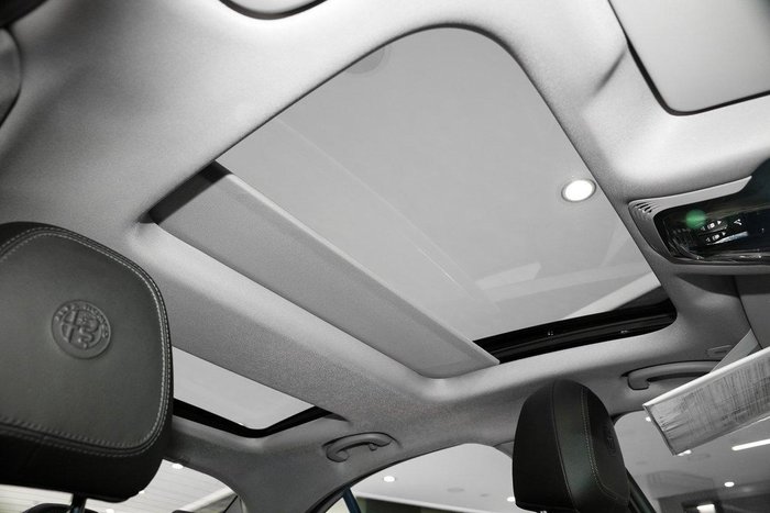 2021 Alfa Romeo Giulia Sport