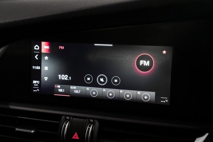 2021 Alfa Romeo Giulia Sport