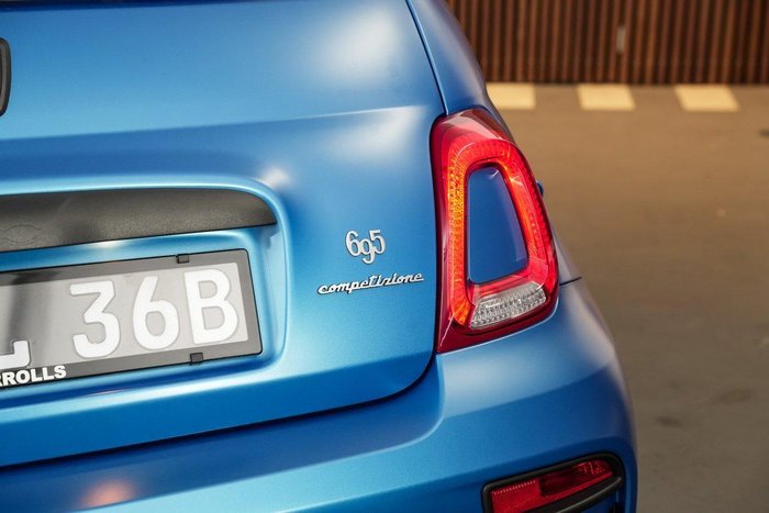 2023 Abarth 695 Competizione