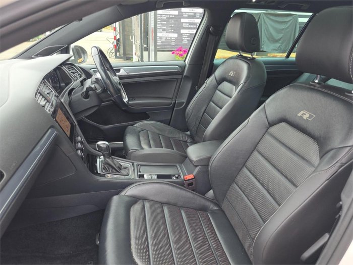 2020 Volkswagen Golf 110TSI Highline 7.5 MY20 Pure White