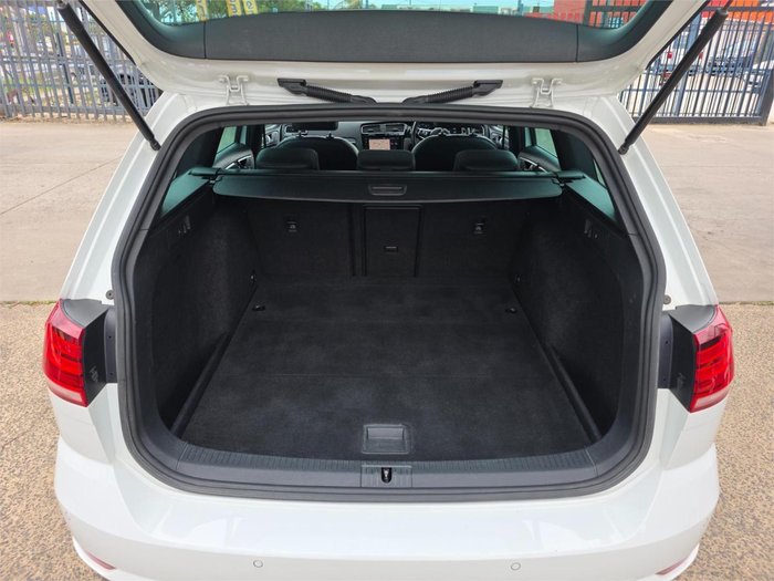 2020 Volkswagen Golf 110TSI Highline 7.5 MY20 Pure White