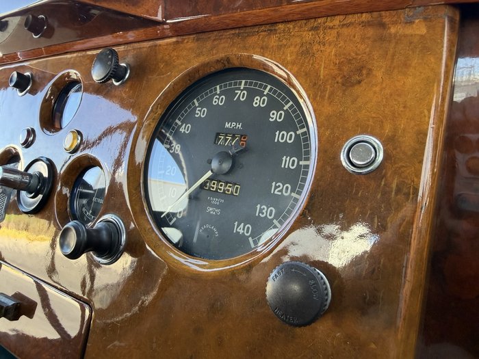 1954 Jaguar XK120 FHC