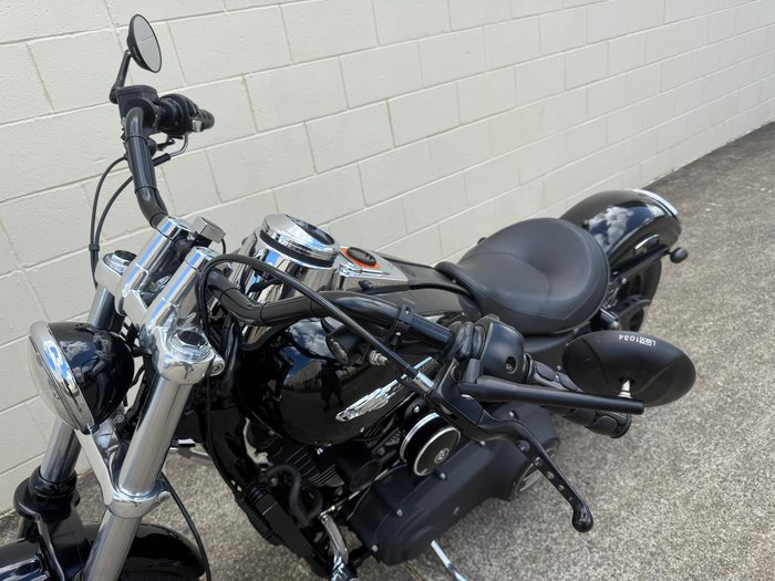 2010 Harley-Davidson Dyna Street Bob 96 (FXDB) Dyna Black
