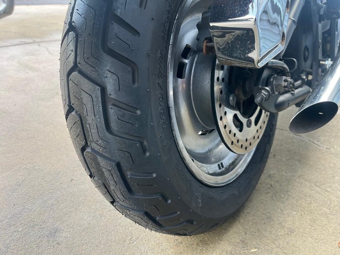 2010 Kawasaki Vulcan 900 Custom (VN900C) Vulcan Black