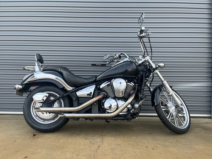 2010 Kawasaki Vulcan 900 Custom (VN900C) Vulcan Black