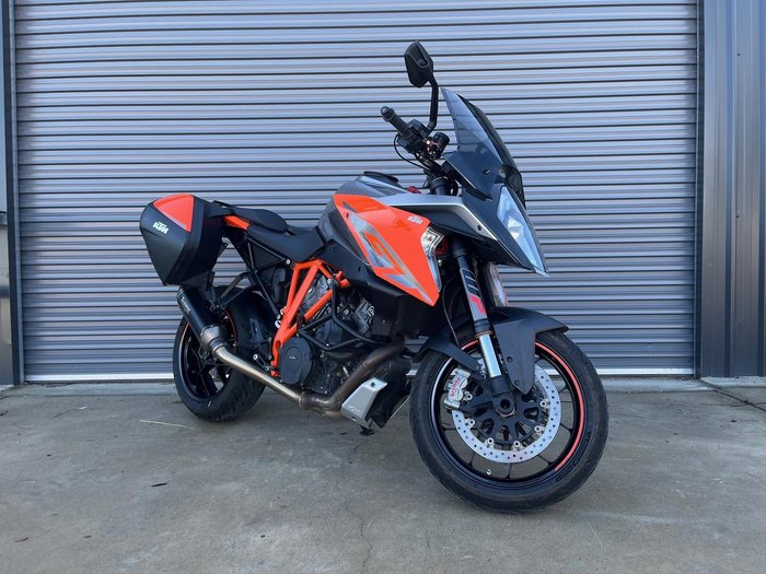 2017 KTM 1290 Super Duke GT Super Duke Orange