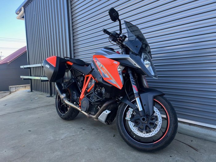 2017 KTM 1290 Super Duke GT Super Duke Orange
