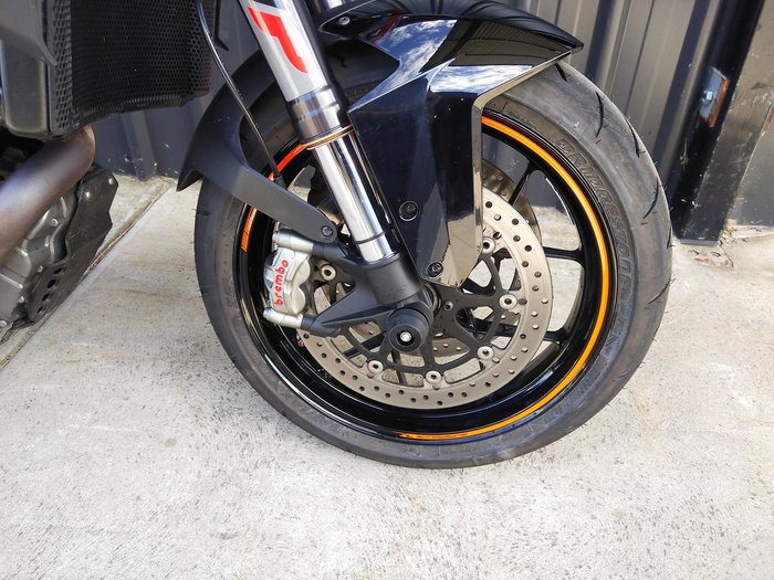 2017 KTM 1290 Super Duke R Super Duke Black