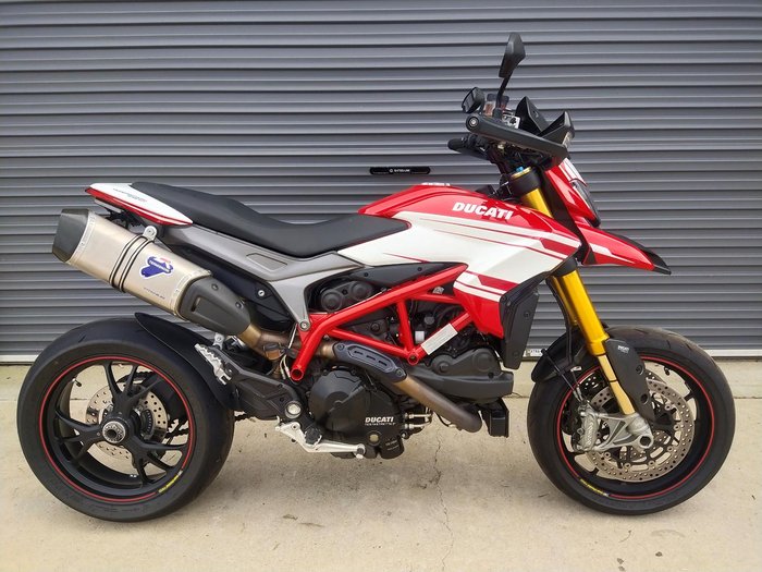 2017 Ducati Hypermotard 939 SP Hypermotard Red