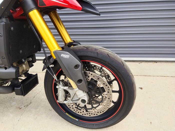 2017 Ducati Hypermotard 939 SP Hypermotard Red