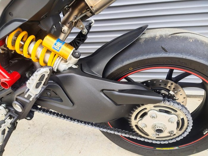 2017 Ducati Hypermotard 939 SP Hypermotard Red