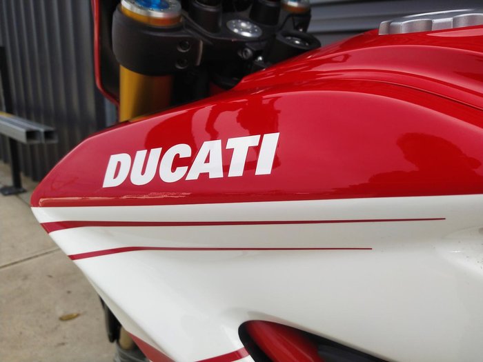 2017 Ducati Hypermotard 939 SP Hypermotard Red