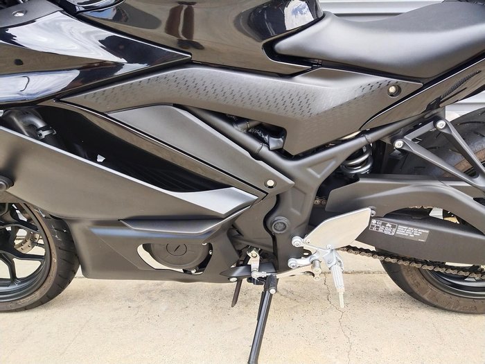 2023 Yamaha YZF-R3 R3 Black