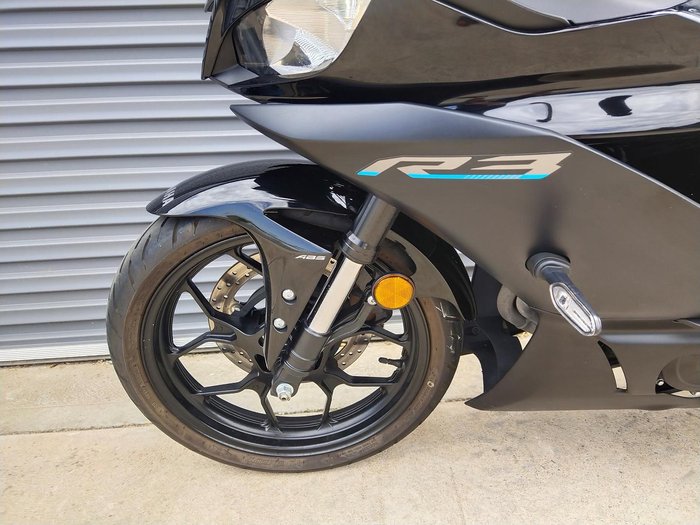 2023 Yamaha YZF-R3 R3 Black