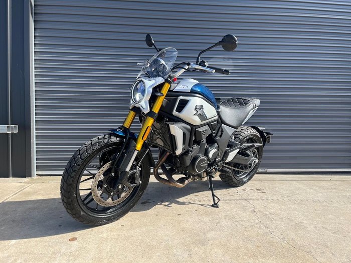 2021 CFMOTO 700 CL-X Heritage CL-X Blue