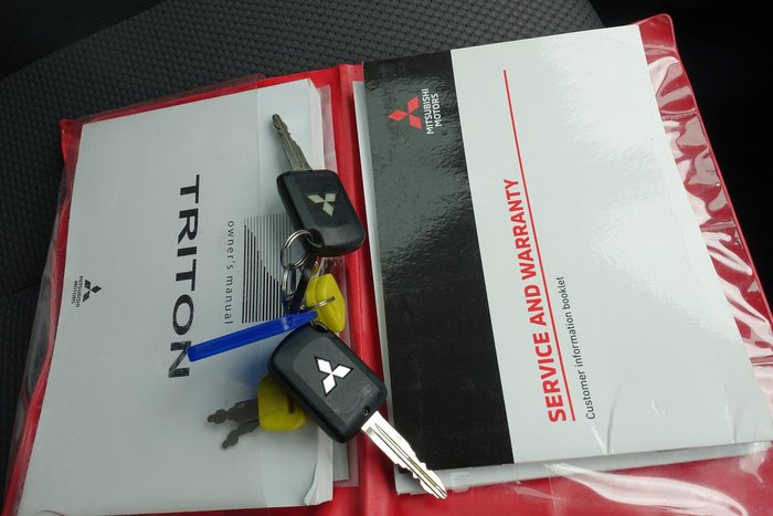 2020 Mitsubishi Triton GLX MR MY20 4x2 White