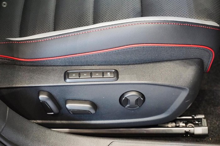 2025 Volkswagen Golf GTI