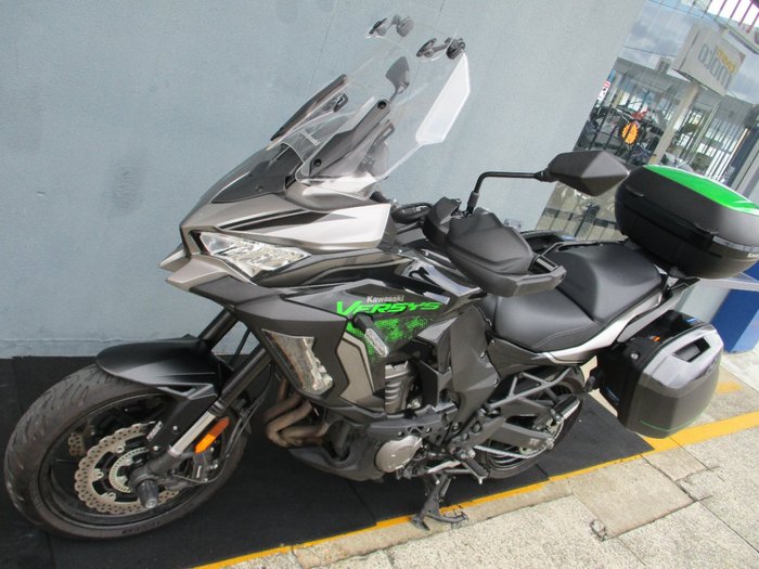 2022 Kawasaki VERSYS 1000S (KLZ1000) GREY/GREEN