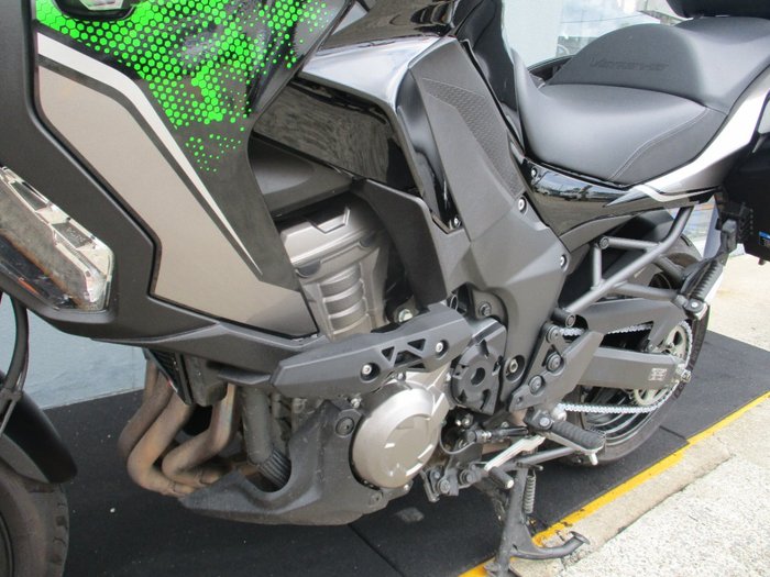 2022 Kawasaki VERSYS 1000S (KLZ1000) GREY/GREEN