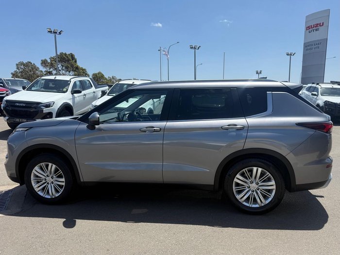 2021 Mitsubishi Outlander LS