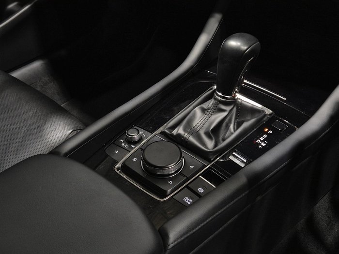 2022 Mazda 3 G20 Touring