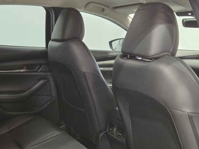 2022 Mazda 3 G20 Touring