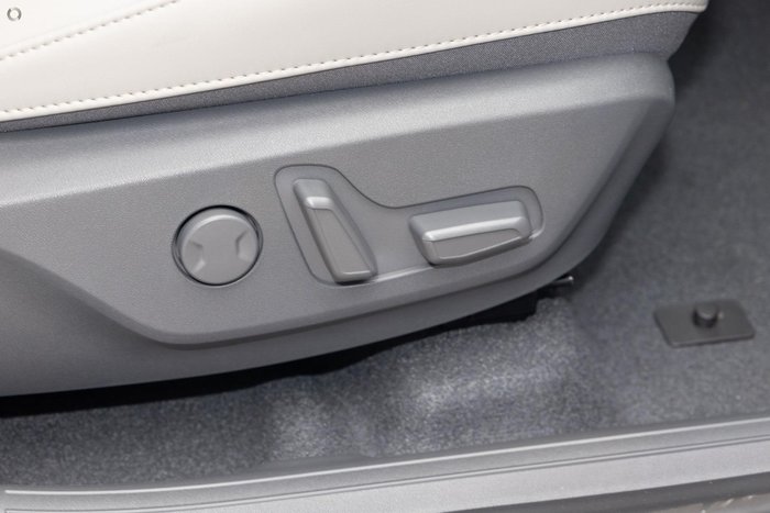 2025 Kia EV3 Earth Long Range SV MY25 Clear White