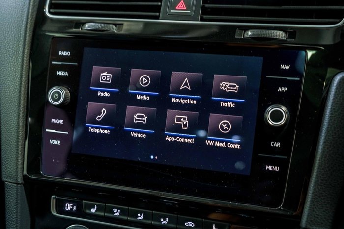 2017 Volkswagen Golf 110TSI Highline 7.5 MY18 Atlantic Blue