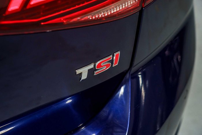 2017 Volkswagen Golf 110TSI Highline 7.5 MY18 Atlantic Blue