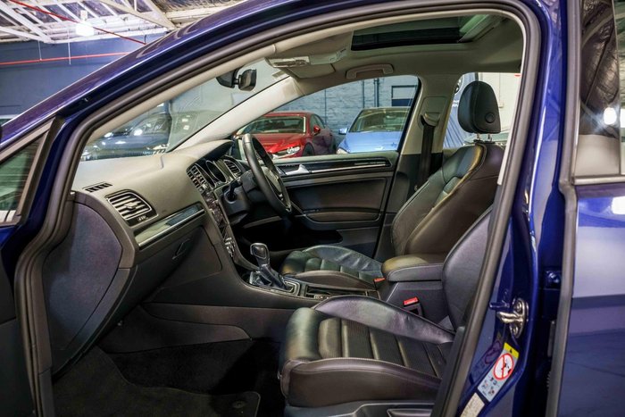 2017 Volkswagen Golf 110TSI Highline 7.5 MY18 Atlantic Blue
