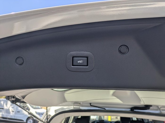 2024 Nissan Patrol Ti-L