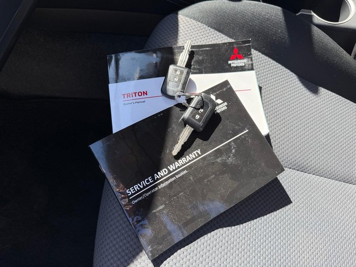 2023 Mitsubishi Triton GLX-R