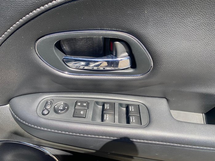 2015 Honda HR-V VTi-L