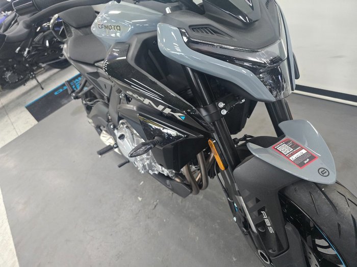 2025 CFMOTO 2025 CF Moto 675CC 675NK ABS TUNDRA GREY