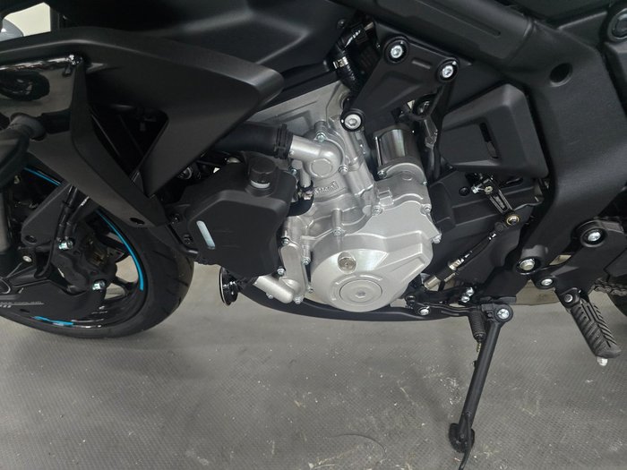 2025 CFMOTO 2025 CF Moto 675CC 675NK ABS TUNDRA GREY