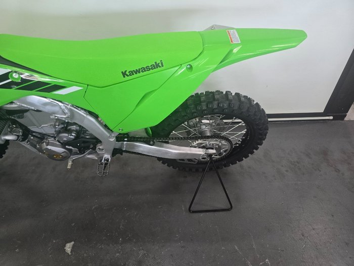 2025 Kawasaki KX450 Green